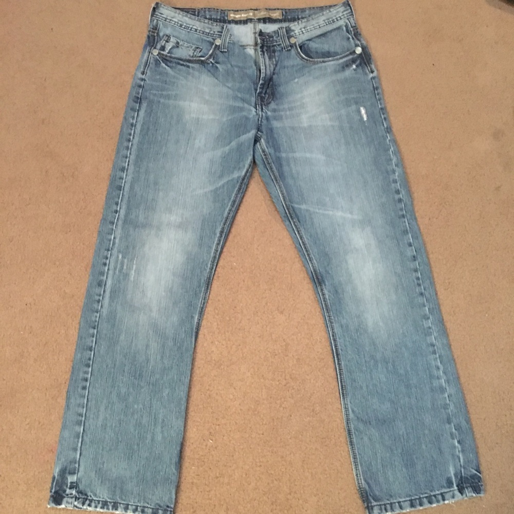 Wrangler Slim Straight Jeans